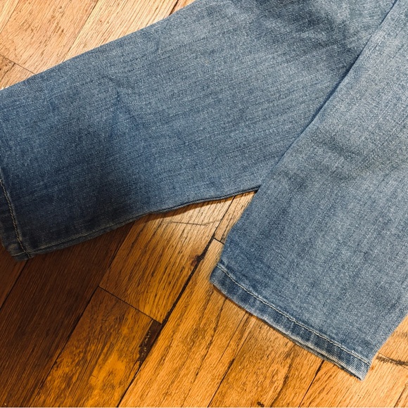 Altar'd State Light Blue Women's Skinny Jeans - Picture 6 of 8